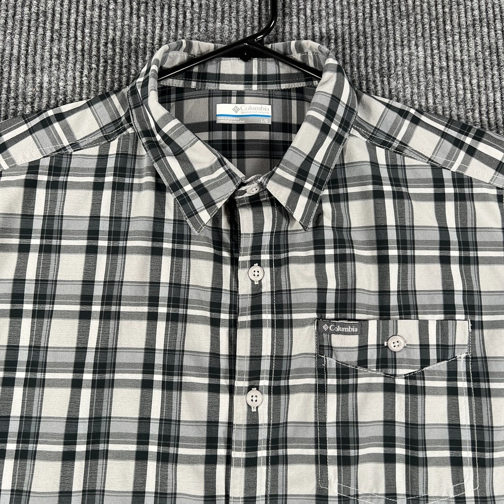Columbia Shirt Mens Large Black Plaid Short Sleeve Button Up Casual Outdoor